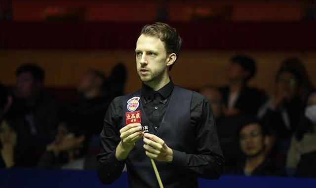 路的坚定步 路的坚定步