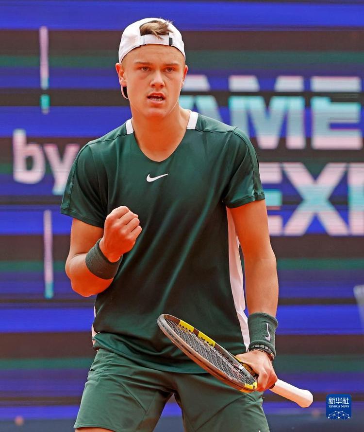 的整体防守 的整体防守